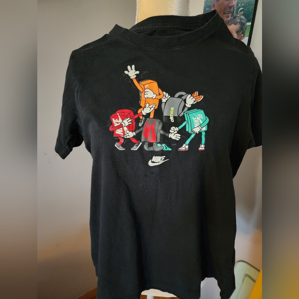 Nike Tee